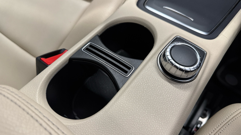 Mercedes-Benz GLA 200d Sport Premium 5dr Auto Diesel Hatchback